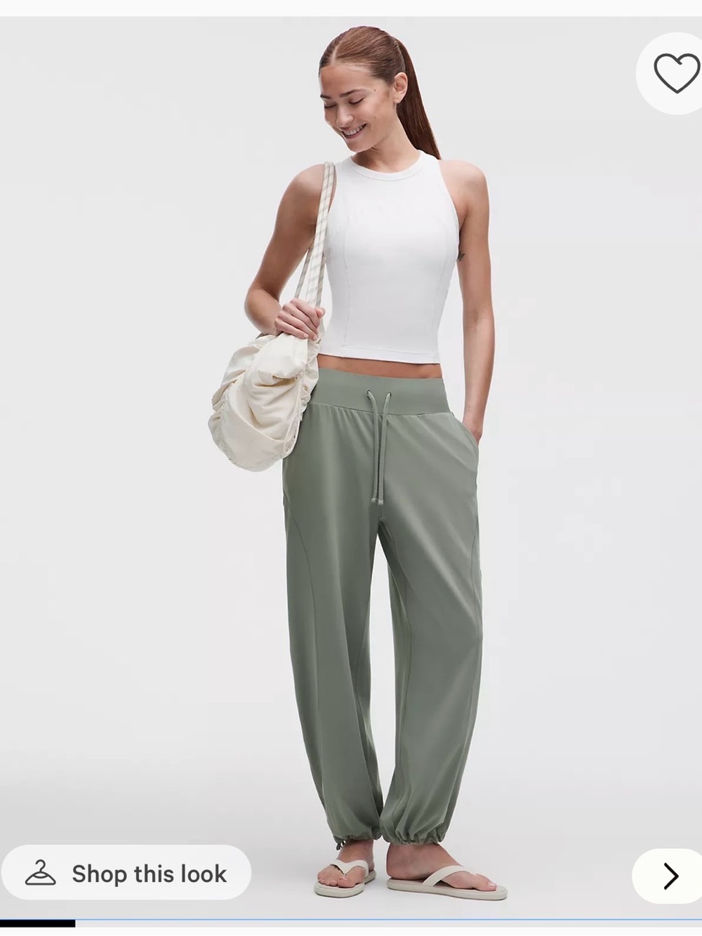 Lululemon Groove Low-Rise Relaxed Cinch Pant Jogger Pants in Sage Green Sz 8 reg